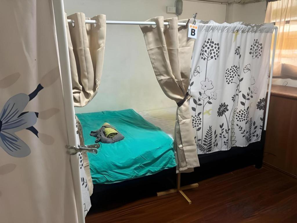 Kamin Bird Hostel Bangkok Exteriér fotografie
