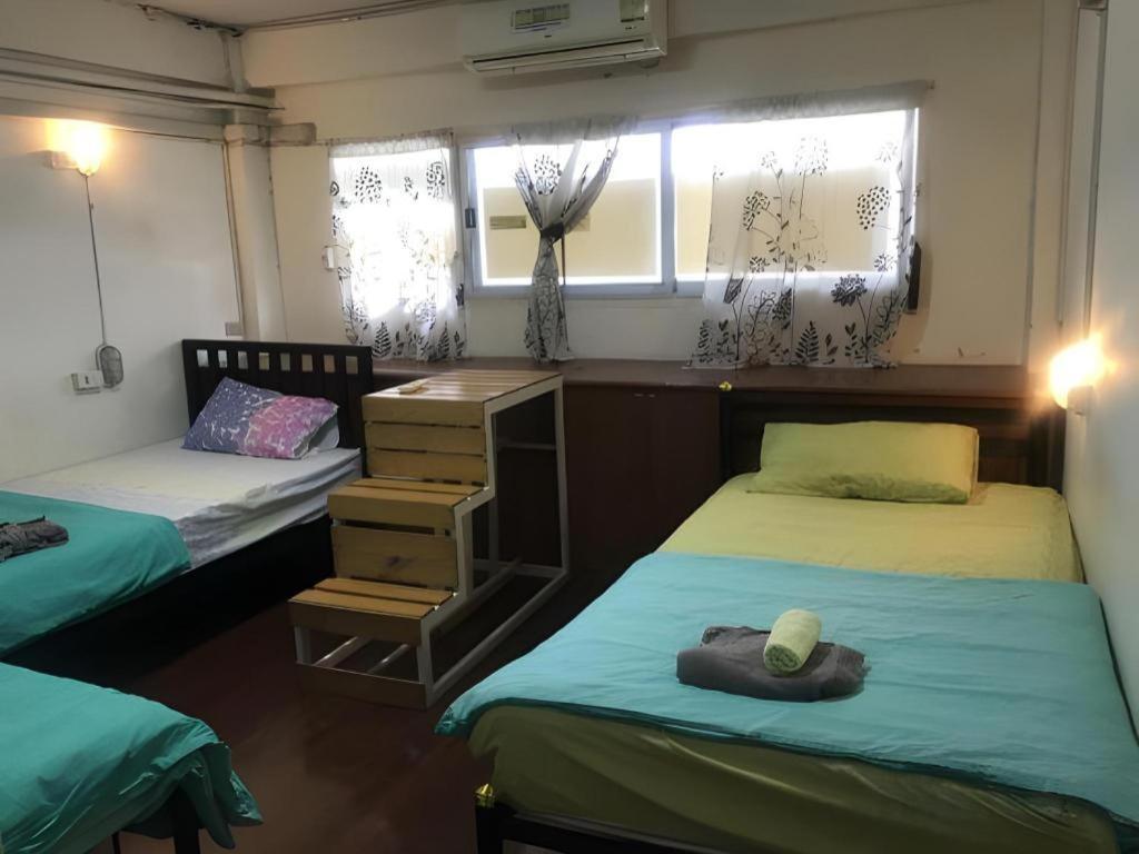 Kamin Bird Hostel Bangkok Exteriér fotografie